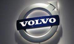 Volvo raises SEK5bn in step toward potential IPO