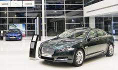 Jaguar Land Rover up, plans £2.75bn investment