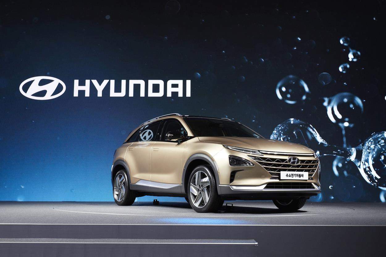 Hyundai earnings slide 16% in third quarter