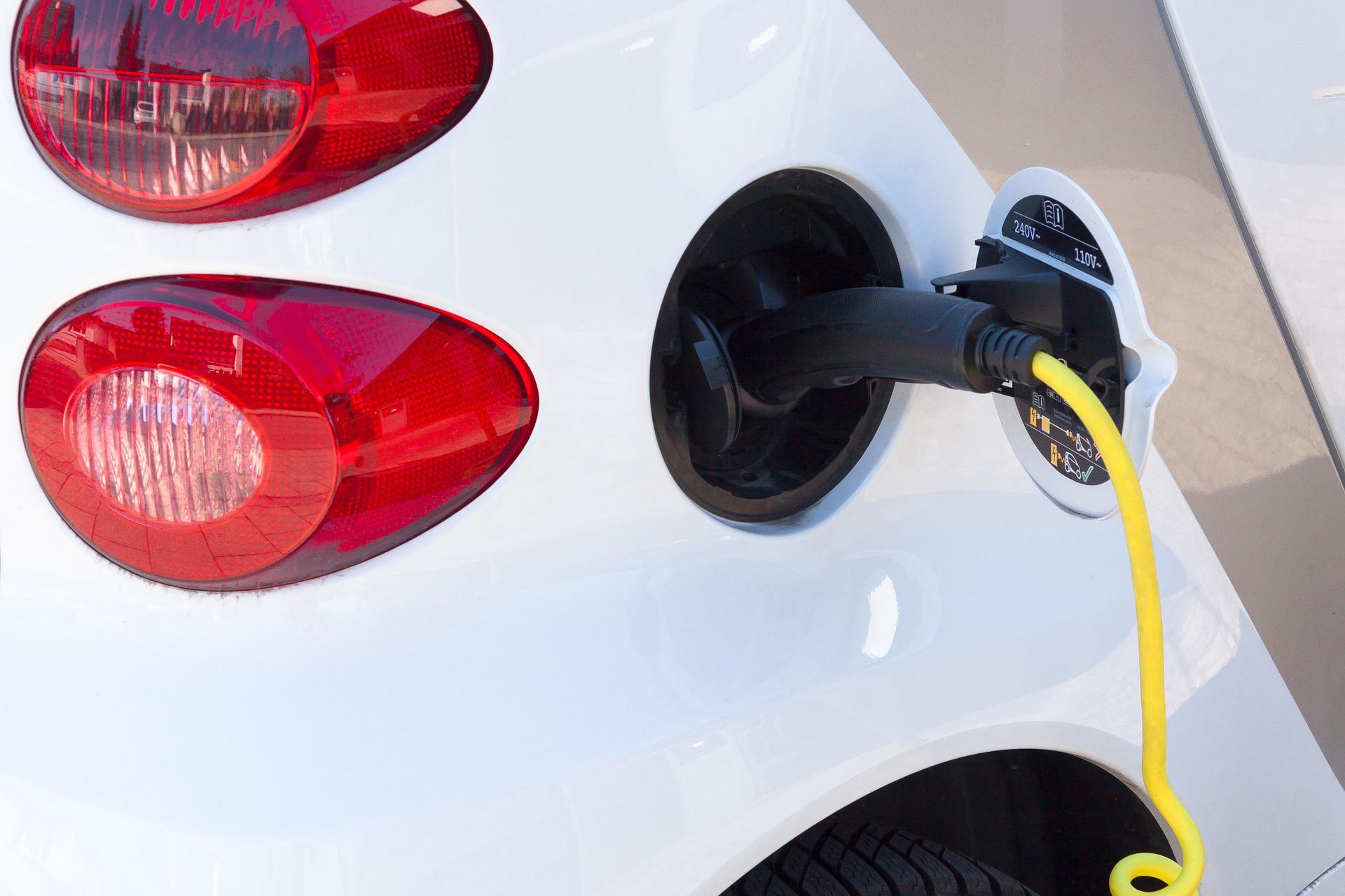 Germany to slash electric car subsidies from next year
